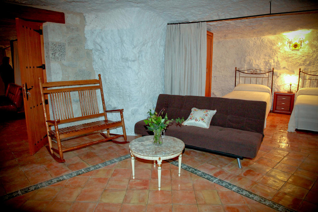 Casa Rural La Bodeguilla Alcala del Jucar Oda fotoğraf
