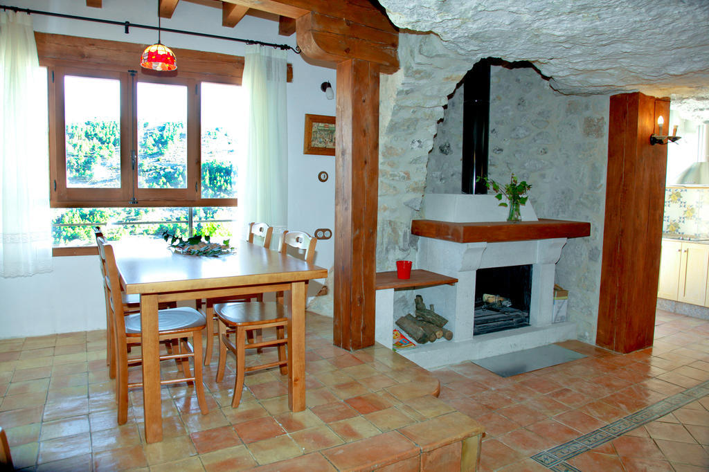 Casa Rural La Bodeguilla Alcala del Jucar Oda fotoğraf