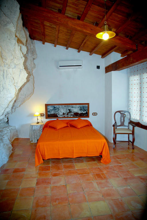 Casa Rural La Bodeguilla Alcala del Jucar Oda fotoğraf